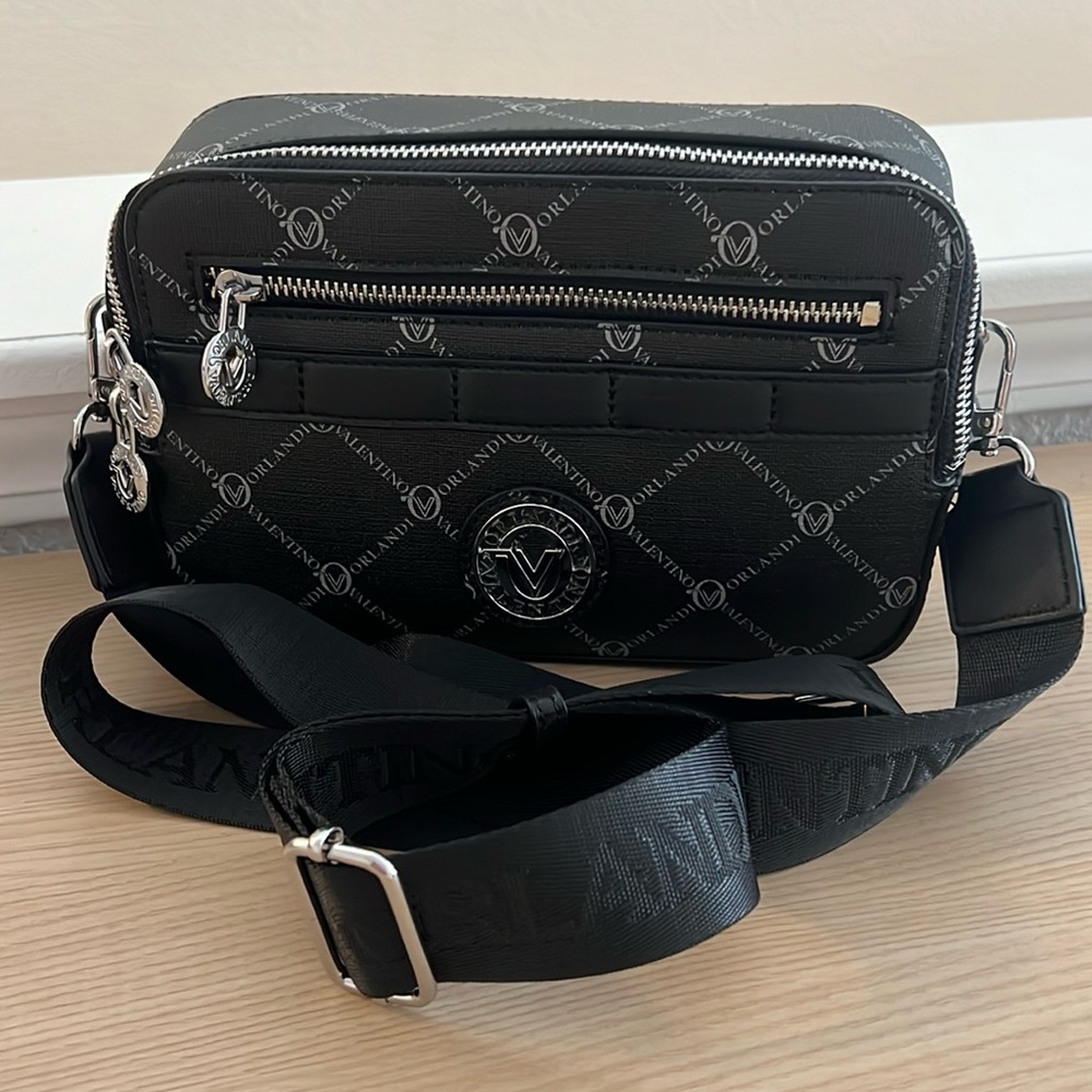 ORLANDI VALENTINO brand new without tags
